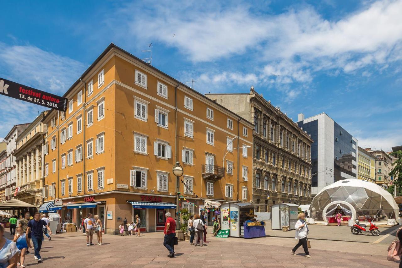 Apartment Juna غييكا المظهر الخارجي الصورة